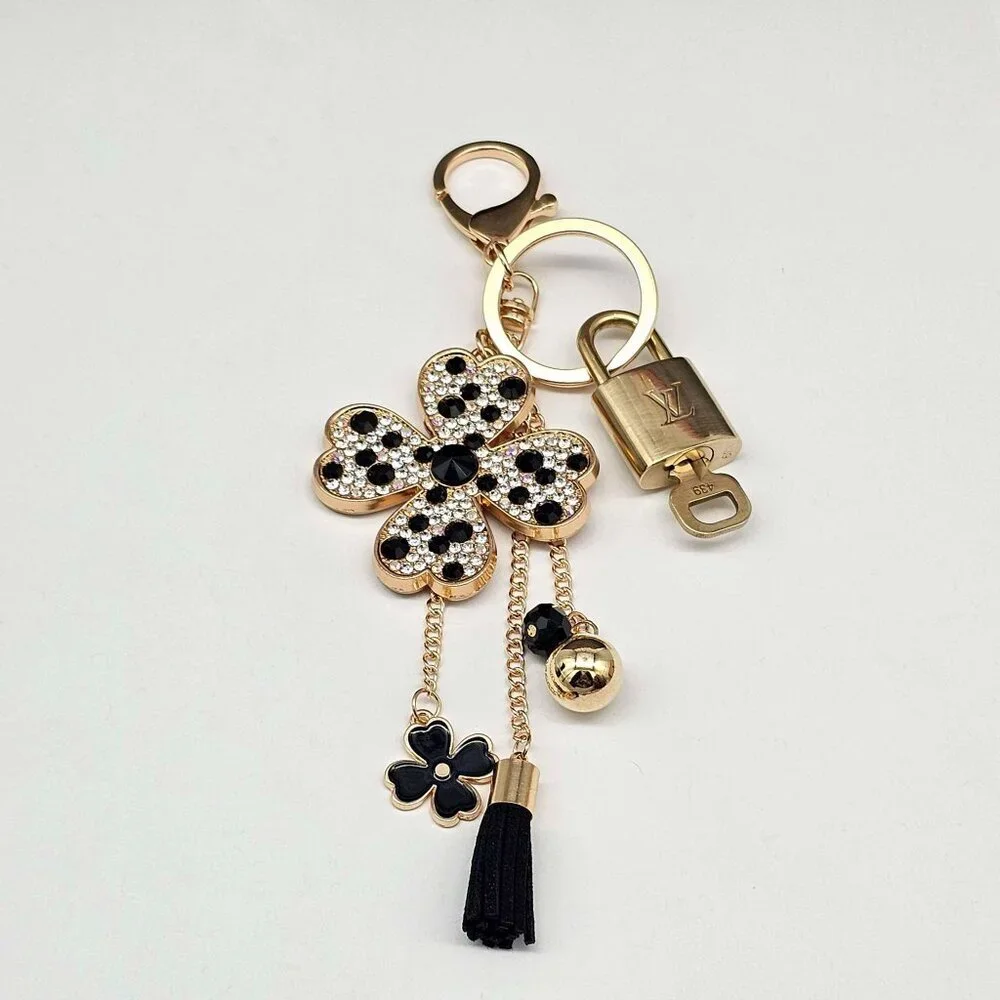 Louis Vuitton Gold Padlock 🔒 Key Set Authentic LV w/ Unbranded Flower Keychain